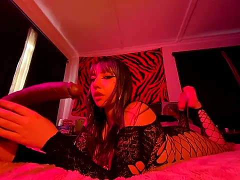 Snapshot of GoddessJemma chatting on 09/08/25, 09:14 GoddessJemma online show from 09/08/25, 09:14