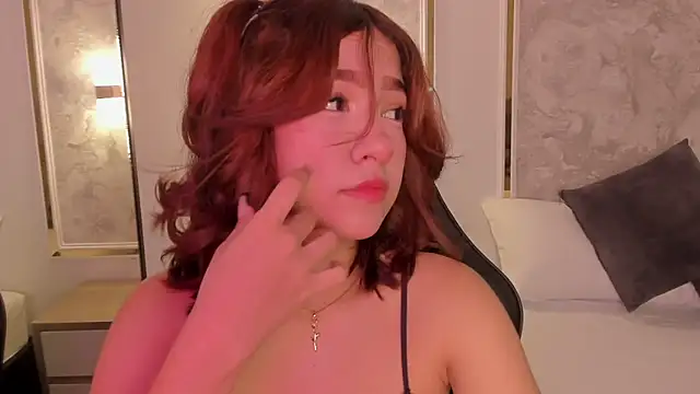 Snapshot of doll_eyees_ chatting on 09/27/25, 02:27 doll eyees online show from 09/27/25, 02:27