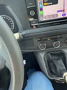 Snapshot of julienCr7 chatting on 04/17/26, 10:07 julienCr7 online show from 04/17/26, 10:07