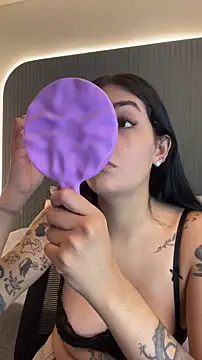 AliceRitter online show from 12/18/25, 05:19