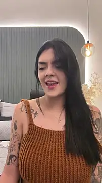 Snapshot of AliceRitter chatting on 05/14/26, 10:05 AliceRitter online show from 05/14/26, 10:05