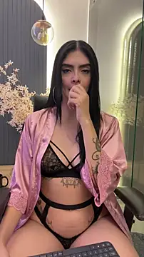 Snapshot of AliceRitter chatting on 05/27/26, 01:57 AliceRitter online show from 05/27/26, 01:57