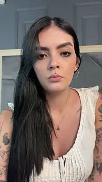 Snapshot of AliceRitter chatting on 07/06/26, 11:07 AliceRitter online show from 07/06/26, 11:07