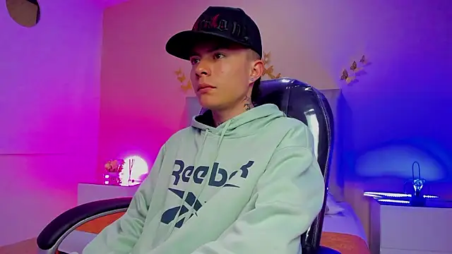 Nascary Fox online show from 03/18/26, 12:41