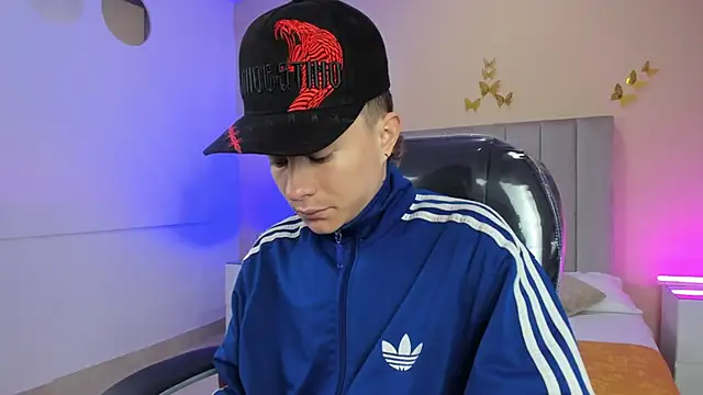 Nascary Fox online show from 04/16/26, 12:17