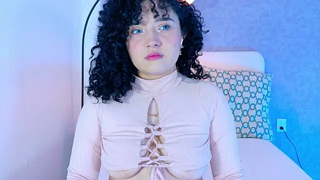 Tracielowe w online show from 11/06/25, 03:29