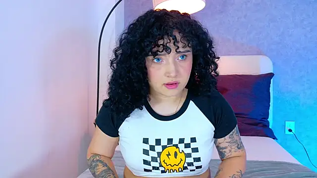 Tracielowe w online show from 11/13/25, 03:27