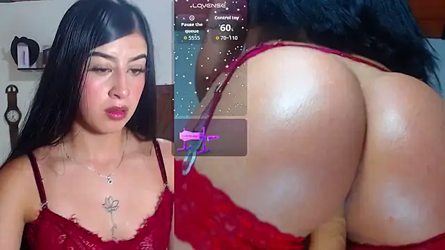 keily  funny online show from 10/10/25, 04:44