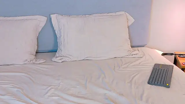 CathMellow online show from 11/09/25, 07:39