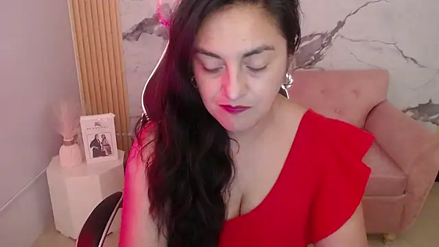 tamara ch1 online show from 11/16/25, 03:12