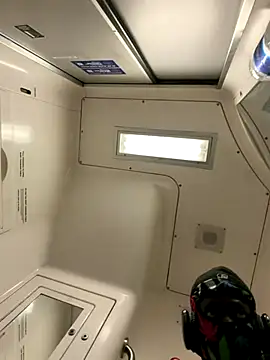 Vikehim online show from 11/16/25, 04:18