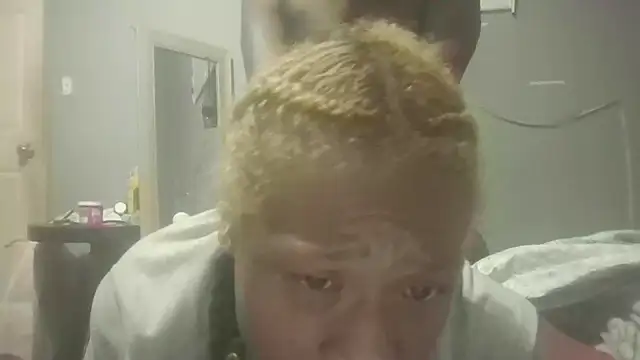 Tishrella6 online show from 04/05/26, 10:45