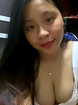 maianhcute online show from 09/25/25, 12:42