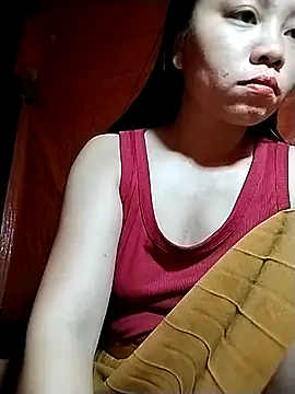 Snapshot of venu00 chatting on 10/06/25, 11:13 venu00 online show from 10/06/25, 11:13