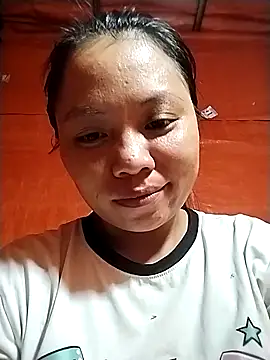 Snapshot of venu00 chatting on 10/21/25, 02:34 venu00 online show from 10/21/25, 02:34