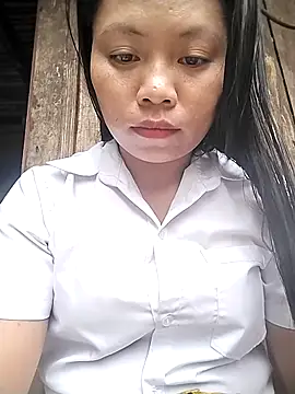 Snapshot of venu00 chatting on 10/22/25, 02:45 venu00 online show from 10/22/25, 02:45