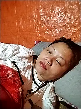 Snapshot of venu00 chatting on 10/24/25, 03:52 venu00 online show from 10/24/25, 03:52