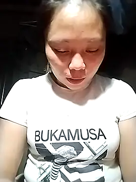 Snapshot of venu00 chatting on 10/28/25, 01:47 venu00 online show from 10/28/25, 01:47