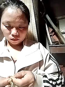 Snapshot of venu00 chatting on 11/03/25, 09:54 venu00 online show from 11/03/25, 09:54