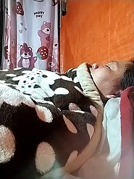 Snapshot of venu00 chatting on 11/13/25, 06:18 venu00 online show from 11/13/25, 06:18