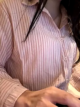 Snapshot of kem_2000 chatting on 11/26/25, 12:50 kem 2000 online show from 11/26/25, 12:50