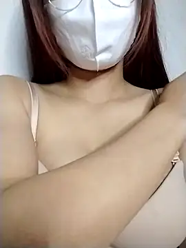 Snapshot of Minky69 chatting on 01/17/26, 06:22 Minky69 online show from 01/17/26, 06:22