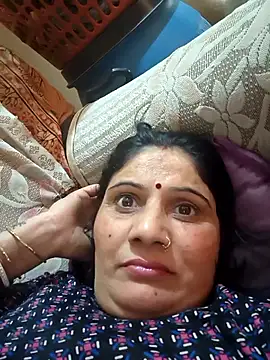 Snapshot of Rakhi99x chatting on 04/21/26, 10:21 Rakhi99x online show from 04/21/26, 10:21