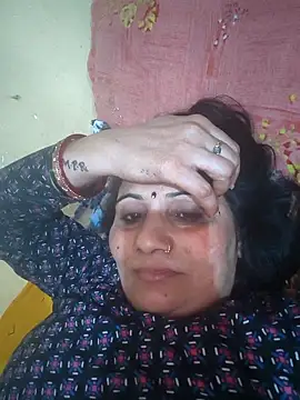 Snapshot of Rakhi99x chatting on 04/26/26, 07:39 Rakhi99x online show from 04/26/26, 07:39
