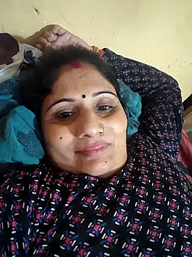 Snapshot of Rakhi99x chatting on 04/30/26, 06:03 Rakhi99x online show from 04/30/26, 06:03