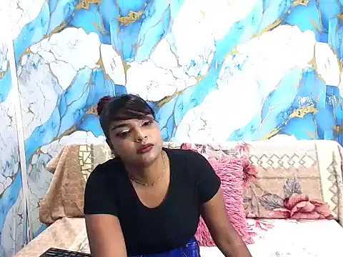 Snapshot of indianmystica694u chatting on 11/10/25, 05:12 indianmystica694u online show from 11/10/25, 05:12