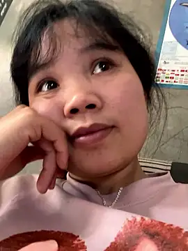 Ngoc-bbi online show from 10/03/25, 02:41