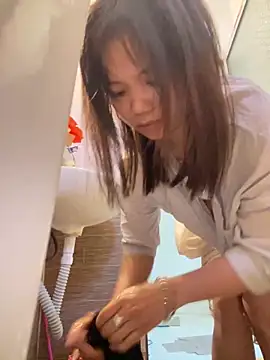 Ngoc-bbi online show from 02/04/26, 01:33