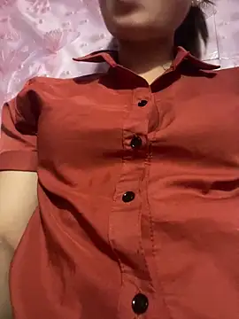 Snapshot of Ngoc-bbi chatting on 06/18/26, 01:48 Ngoc-bbi online show from 06/18/26, 01:48