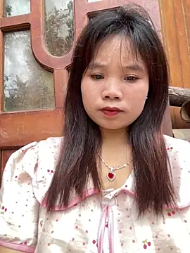 Ngoc-bbi online show from 06/25/26, 07:46