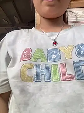 Ngoc-bbi online show from 06/27/26, 11:37