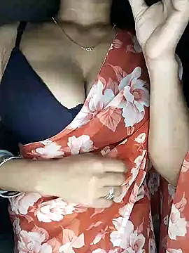 Savita2310 online show from 11/24/25, 12:21