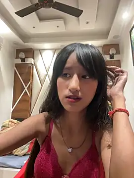 lily 9900 online show from 11/05/25, 07:14