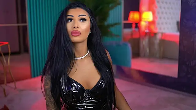 ArabellaPosh online show from 10/24/25, 05:04