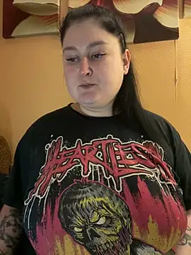 Snapshot of DazzzlingDame chatting on 04/10/26, 05:17 DazzzlingDame online show from 04/10/26, 05:17