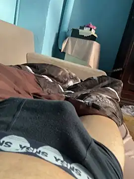 Snapshot of Daniel_cornel chatting on 03/21/26, 10:31 Daniel cornel online show from 03/21/26, 10:31