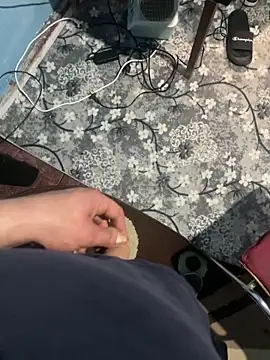 Snapshot of Daniel_cornel chatting on 04/12/26, 10:26 Daniel cornel online show from 04/12/26, 10:26