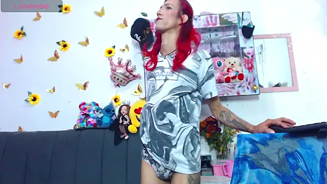 Snapshot of Cris_Sexxx chatting on 09/25/25, 02:59 Cris Sexxx online show from 09/25/25, 02:59