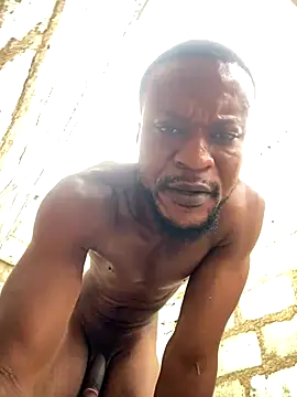 Snapshot of Makemecum634941 chatting on 10/04/25, 08:01 Makemecum634941 online show from 10/04/25, 08:01