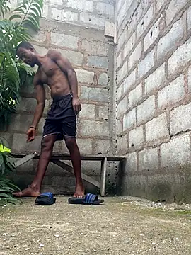 Snapshot of Makemecum634941 chatting on 10/05/25, 10:13 Makemecum634941 online show from 10/05/25, 10:13