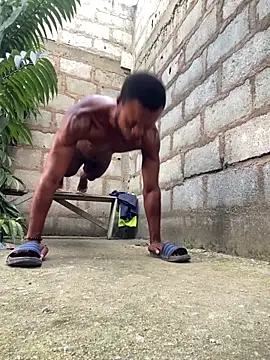 Snapshot of Makemecum634941 chatting on 11/29/25, 05:16 Makemecum634941 online show from 11/29/25, 05:16