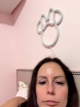 nightingale27 online show from 11/29/25, 10:13