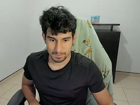 Snapshot of Jeremy_colton chatting on 04/20/26, 06:49 Jeremy colton online show from 04/20/26, 06:49