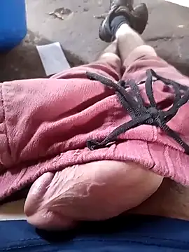 Snapshot of bemmagrinho36 chatting on 11/28/25, 11:02 bemmagrinho36 online show from 11/28/25, 11:02