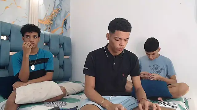 PRETTY FEM online show from 03/24/26, 01:43