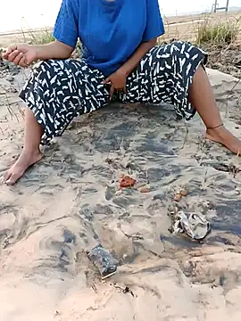 Aaradhya Sharma online show from 11/06/25, 11:11